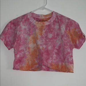 Tie-dye crop top